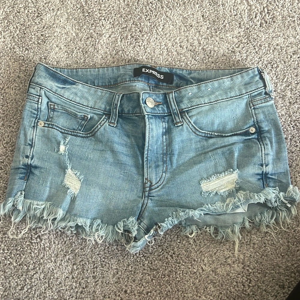 EXPRESS relaxed low-rise shortie shorts
